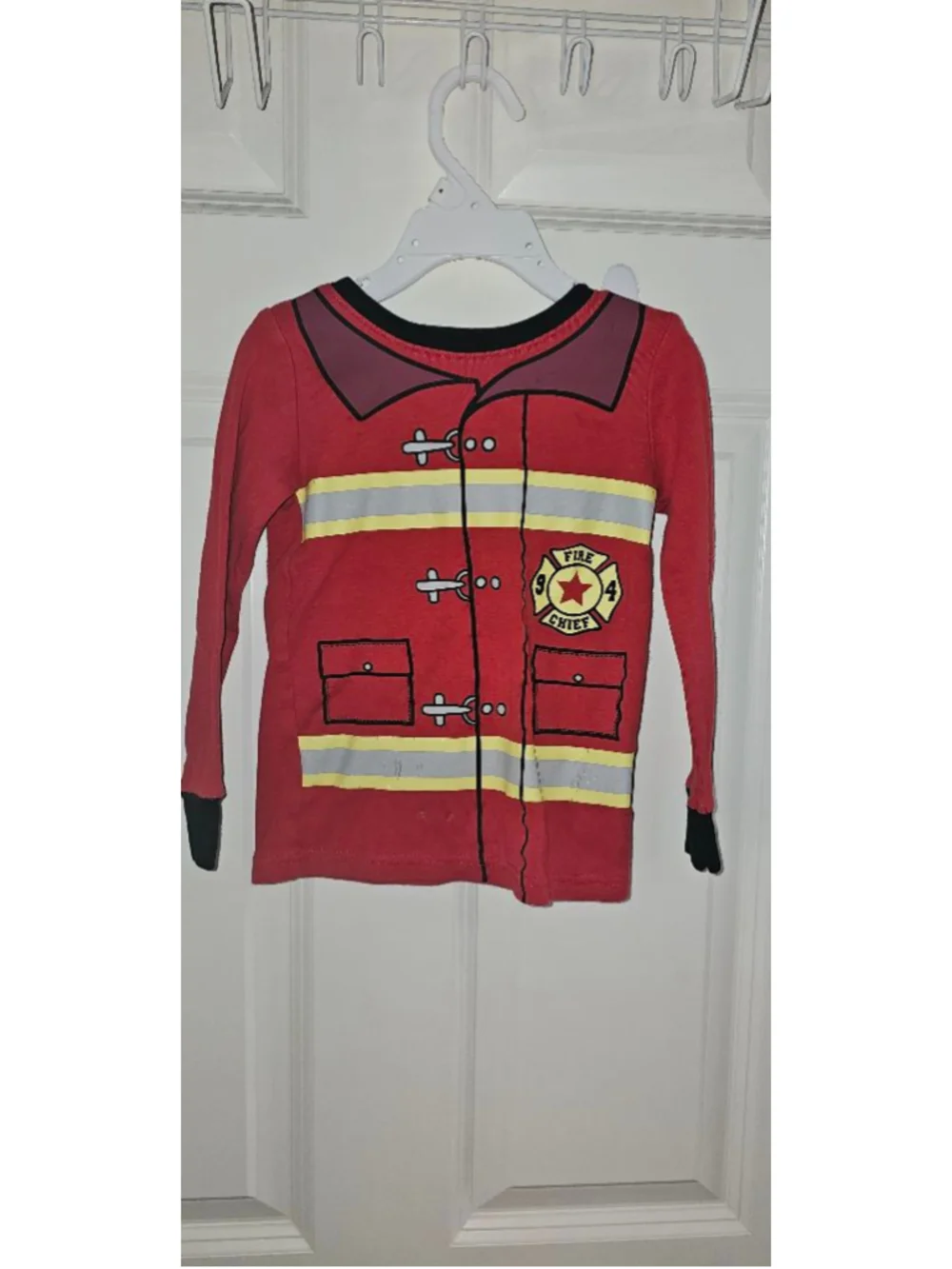 Boys Old Navy Fire Chief Pajama Top 5T Red Black